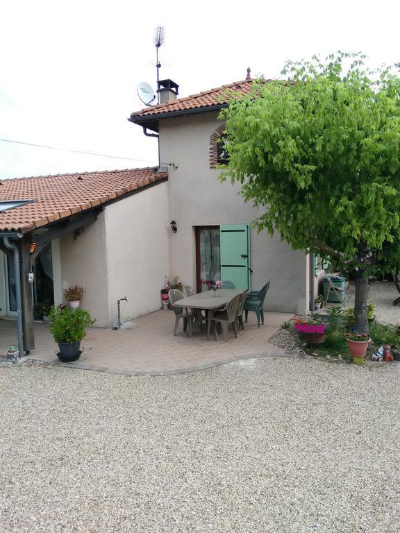 Chambre Chez L'Habitant Ambares-et-Lagrave Екстериор снимка